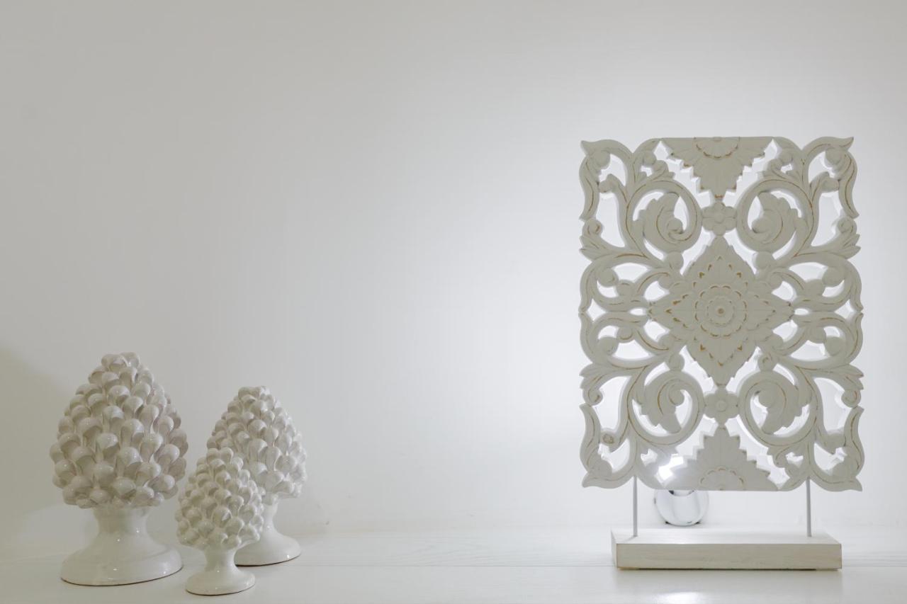 White Stylish Apartment 3 فيكو إيكوينس المظهر الخارجي الصورة