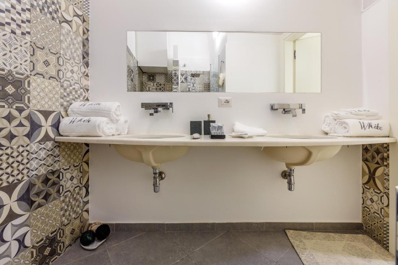 White Stylish Apartment 3 فيكو إيكوينس المظهر الخارجي الصورة