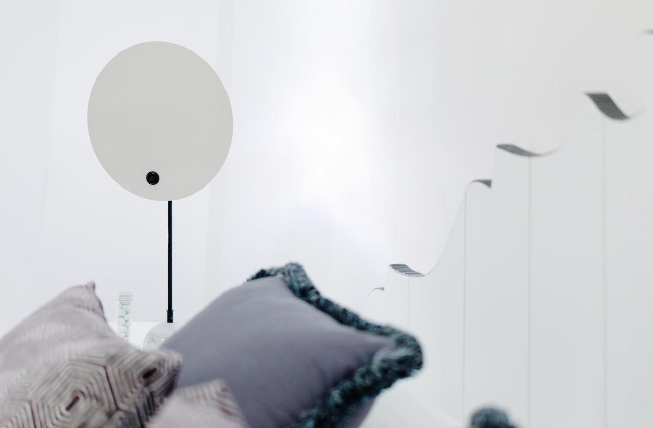 White Stylish Apartment 3 فيكو إيكوينس المظهر الخارجي الصورة