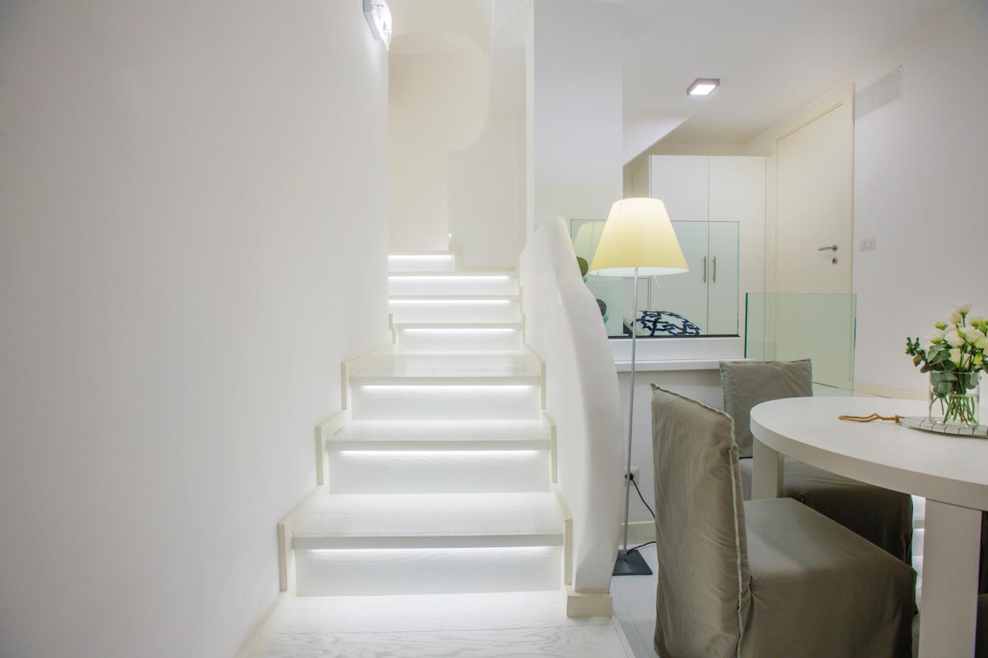 White Stylish Apartment 3 فيكو إيكوينس المظهر الخارجي الصورة